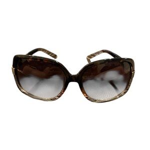 Tahari tortoise shell sunglasses brown gold